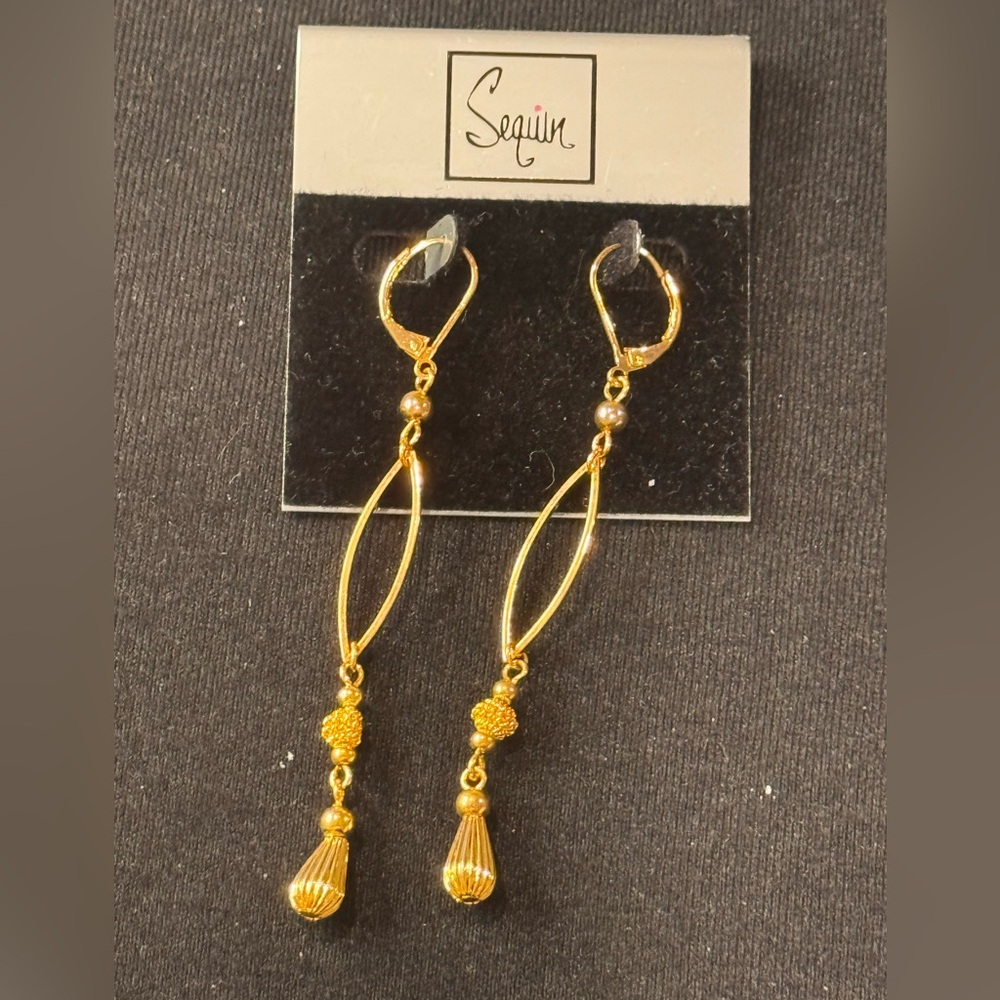 Sequin Nordstrom Gold Dangle Earrings with Elegant Design 3.5 Inch